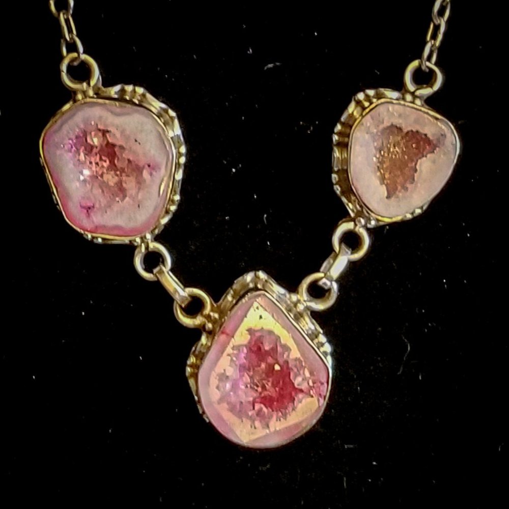 Pretty In Pink Geode Necklace - Picture 2 of 4